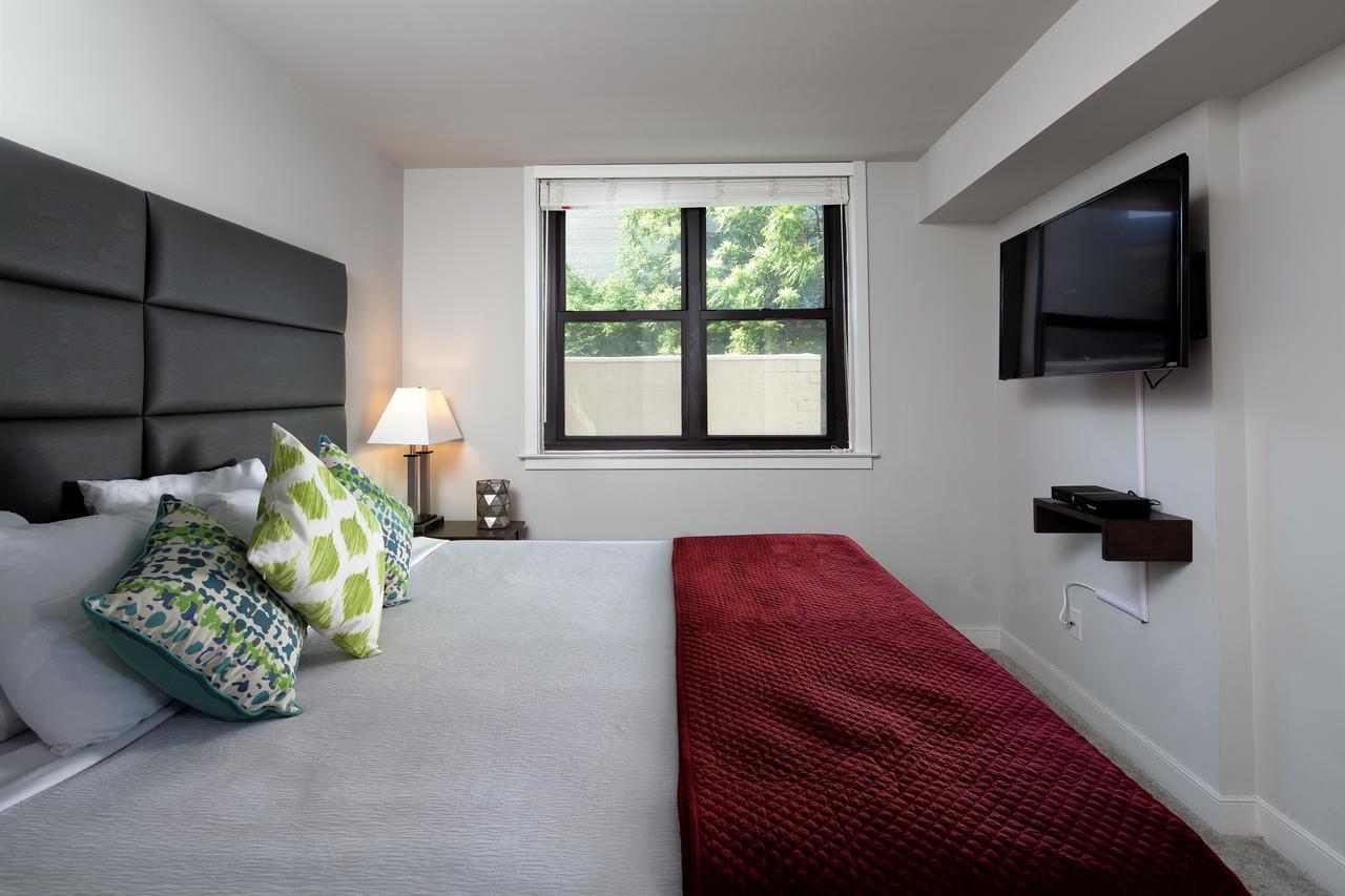 Stay Alfred At Varsity On K Washington Ngoại thất bức ảnh